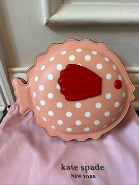 NWT Kate Spade 3D PUFFY Puffer Fish Polka Dot Leather Crossbody Bag Holds Phone